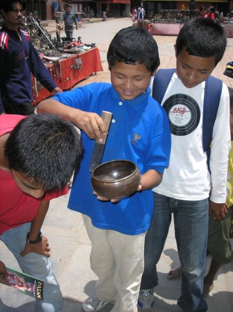 2007 - tra le bancherelle di Patan