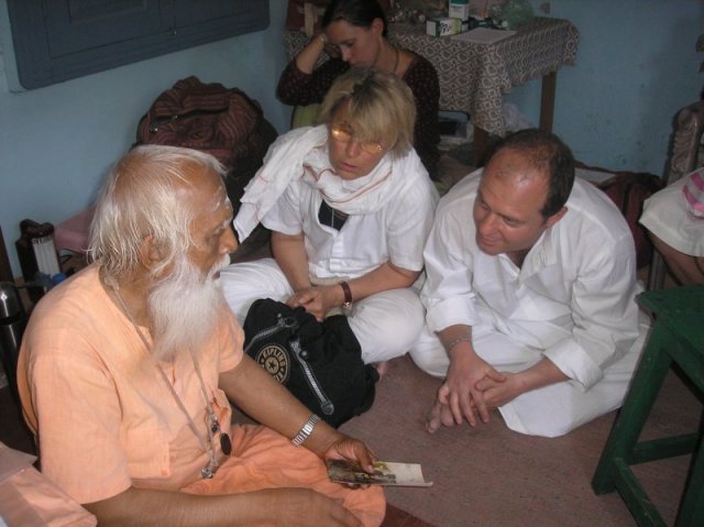 incontro con un swami alla Vashista Guha